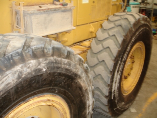 ถึงไทยแล้วครับ CAT 140H ปี 2003 Serial 2ZK08136 นำเข้าจากอเมริกา สวยมาก และไม่แพง