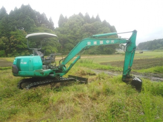 รอนำเข้าจากญี่ปุ่น รถขุดเล็ก KOMATSU PC30-7 สภาพพร้อมใช้งานค่ะ สนใจโทรติดต่อหรือสอบถามรายละเอียดได้ที่ 087-3310254 เจี๊ยบค่ะ