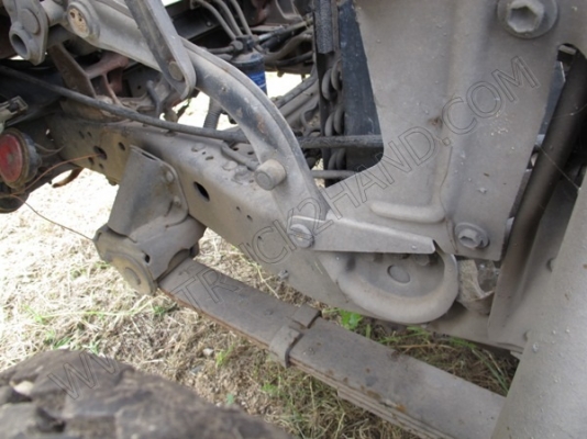 รถบรรทุก 6 ล้อ บรรทุกสิ่งปฎิกูล(รถประมูลจากเทศบาล มีชุดจดทะเบียนพร้อม)ถังเก็บ/แท้งค์เป็นเนื้อสเตนเลส อุปกรณ์ดูด-ส่งพร้อมทำงาน