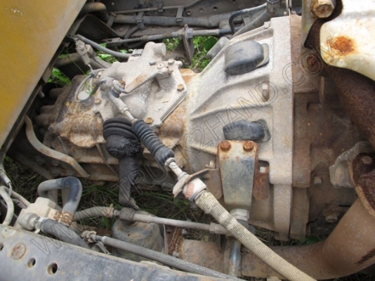 รถบรรทุก 6 ล้อ บรรทุกสิ่งปฎิกูล(รถประมูลจากเทศบาล มีชุดจดทะเบียนพร้อม)ถังเก็บ/แท้งค์เป็นเนื้อสเตนเลส อุปกรณ์ดูด-ส่งพร้อมทำงาน