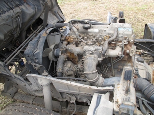 รถบรรทุก 6 ล้อ บรรทุกสิ่งปฎิกูล(รถประมูลจากเทศบาล มีชุดจดทะเบียนพร้อม)ถังเก็บ/แท้งค์เป็นเนื้อสเตนเลส อุปกรณ์ดูด-ส่งพร้อมทำงาน