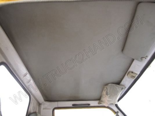 รถบรรทุก 6 ล้อ บรรทุกสิ่งปฎิกูล(รถประมูลจากเทศบาล มีชุดจดทะเบียนพร้อม)ถังเก็บ/แท้งค์เป็นเนื้อสเตนเลส อุปกรณ์ดูด-ส่งพร้อมทำงาน