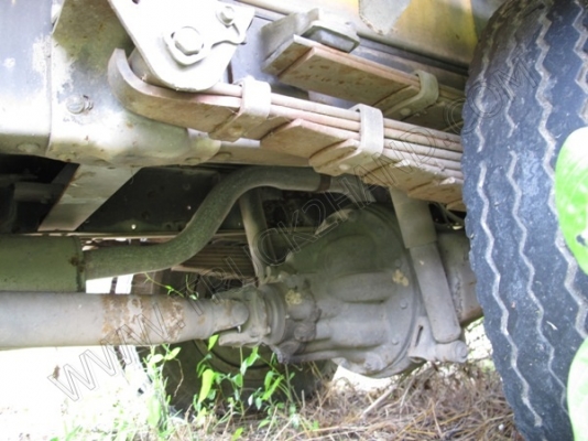 รถบรรทุก 6 ล้อ บรรทุกสิ่งปฎิกูล(รถประมูลจากเทศบาล มีชุดจดทะเบียนพร้อม)ถังเก็บ/แท้งค์เป็นเนื้อสเตนเลส อุปกรณ์ดูด-ส่งพร้อมทำงาน