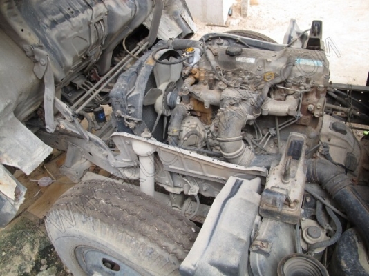 รถบรรทุก 6 ล้อ บรรทุกสิ่งปฎิกูล(รถประมูลจากเทศบาล มีชุดจดทะเบียนพร้อม)ถังเก็บ/แท้งค์เป็นเนื้อสเตนเลส อุปกรณ์ดูด-ส่งพร้อมทำงาน