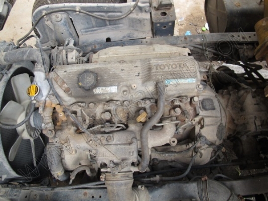 รถบรรทุก 6 ล้อ บรรทุกสิ่งปฎิกูล(รถประมูลจากเทศบาล มีชุดจดทะเบียนพร้อม)ถังเก็บ/แท้งค์เป็นเนื้อสเตนเลส อุปกรณ์ดูด-ส่งพร้อมทำงาน