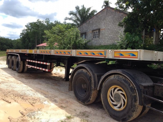 ขายหาง พื้นเรียบ 3 เพลา ปี 47  สนใจติดต่อ 081 - 6079515