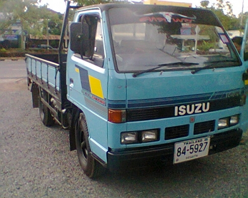 ขายสี่ล้อNKR88Hpสภาพสวยเดิมรถบ้าน