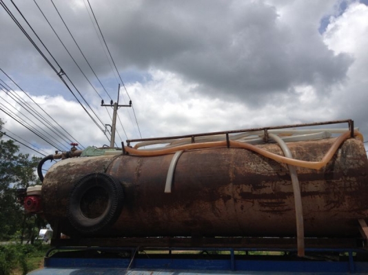 ขาย แท้งน้ำยาง 6000 ลิตร   สนใจติดต่อ 081 - 6079515