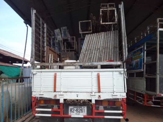 ขายรถ6ล้อเดก้าช่วงยาว7.20เครื่อง195แรงม้า สภาพสวยๆพร้อมใช้งานคับ