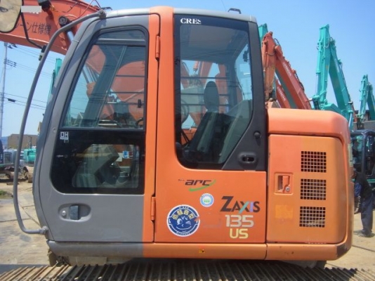 ฮิตาชิ ZX135US รถเก่านอกพร้อมใช้ ใบ 60 ฮิตาชิ ZX135US รถเก่านอกพร้อมใช้ ใบ 60