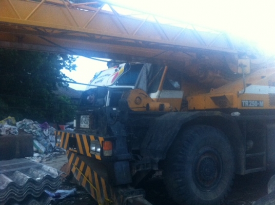 ขาย TADANO 25 ตัน M4 จิ๊บใช้ไฮดรอลิก ขาย TADANO 25 ตัน M4 จิ๊บใช้ไฮดรอลิก