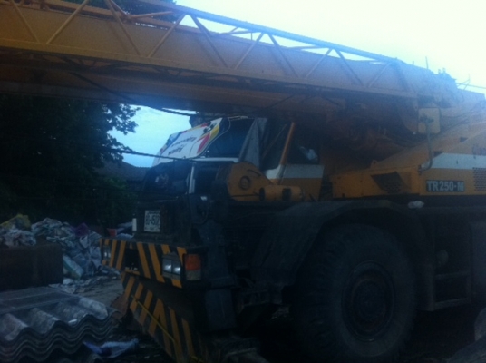 ขาย TADANO 25 ตัน M4 จิ๊บใช้ไฮดรอลิก ขาย TADANO 25 ตัน M4 จิ๊บใช้ไฮดรอลิก