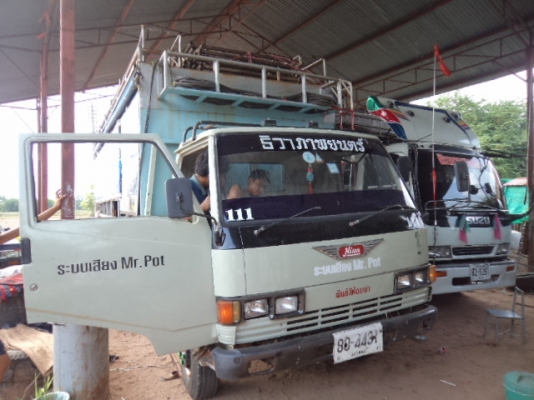 ขายรถ6ล้อฮีโน่FBช่วงยาว5.50 117แรง สภาพดีราคาถูกพร้อมใช้งานคับ