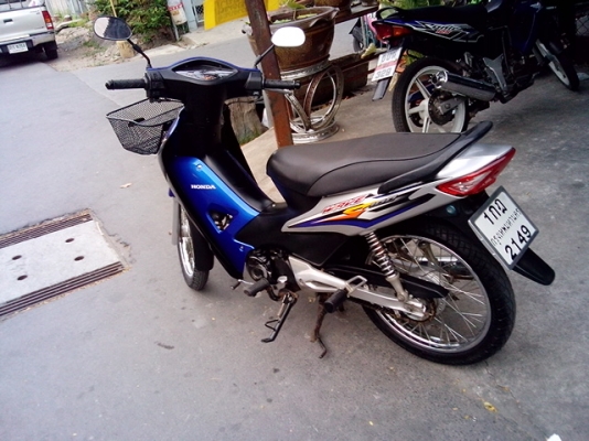 w-100 u-box สภาพสวย aโลตัสพระราม2 087-9849822