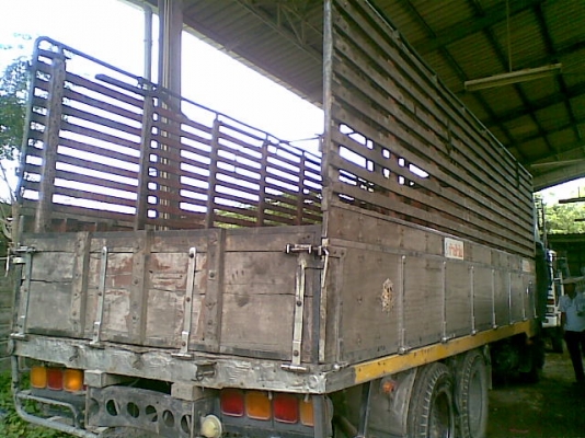 ขาย 10 ล้อเอีซูซุร๊อคกี้นางฟ้า 195แรง FVM32PR ขาย 10 ล้อเอีซูซุร๊อคกี้นางฟ้า 195แรง FVM32PR