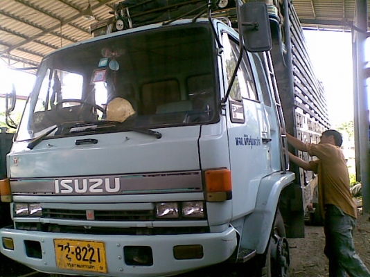 ขาย 10 ล้อเอีซูซุร๊อคกี้นางฟ้า 195แรง FVM32PR ขาย 10 ล้อเอีซูซุร๊อคกี้นางฟ้า 195แรง FVM32PR