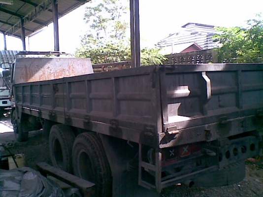 ขาย 10 ล้อเอีซูซุร๊อคกี้นางฟ้า 195แรง FVM32PR