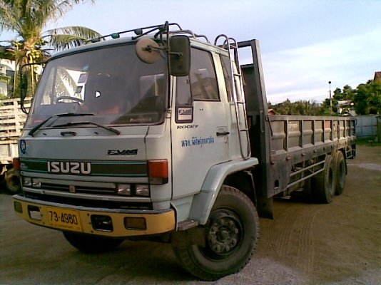 ขาย 10 ล้อเอีซูซุร๊อคกี้นางฟ้า 195แรง FVM32PR