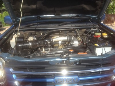 ISUZU DMAX SLX ปี 2547 เครื่องคอมมอนเร็ว แม็คขอบ 17 เครื่องเสียงทำมา 50,000 แล้ว  ขาย 395,000