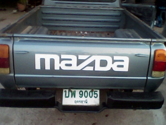 มาสด้า 5เกียร มีแอร  พร้อมใช้งาน