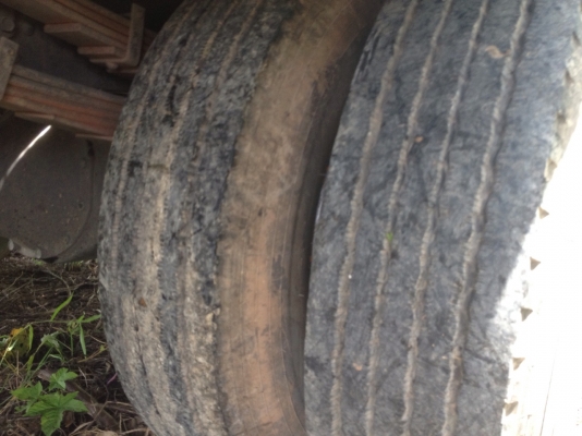 รถฮีโน่ 6 ล้อ รั้ว FC4J 150 แรงม้า ปี 49 วิ่ง 2xx,xxx กม. สนใจติดต่อ 081 - 6079515 รถฮีโน่ 6 ล้อ รั้ว FC4J 150 แรงม้า ปี 49 วิ่ง 2xx,xxx กม. สนใจติดต่อ 081 - 6079515