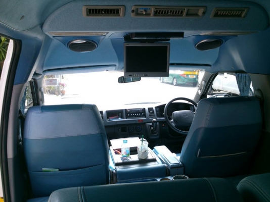 ขายดาวน์รถตู้ VIP ป้ายเหลืองสภาพเยี่ยม (NGV)