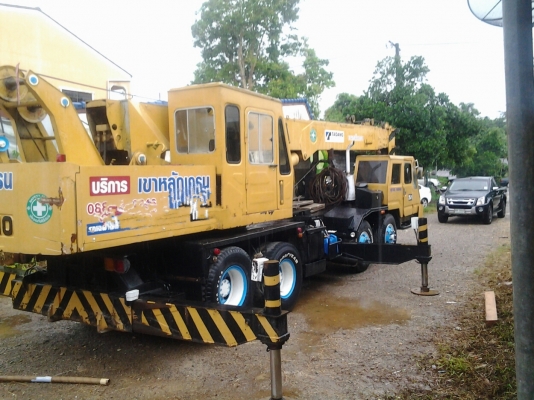 ขายรถเครน 12 ล้อ 25 ตัน ปั๊ม 3 ตอน เอกสารอินวอย รถเดิม สวยจริงๆ