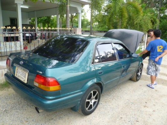 ขายโตโยต้าโคโรล่า ปี96  เกียร์ออโต้ แก๊สพร้อม  โทร 081 3298448