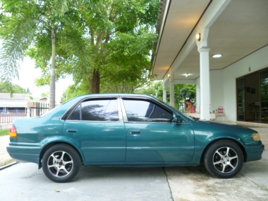 ขายโตโยต้าโคโรล่า ปี96  เกียร์ออโต้ แก๊สพร้อม  โทร 081 3298448