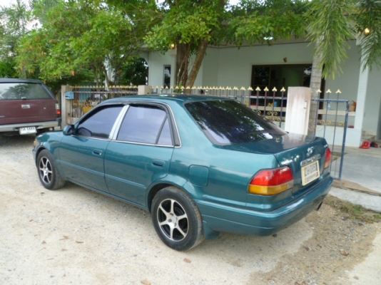 ขายโตโยต้าโคโรล่า ปี96  เกียร์ออโต้ แก๊สพร้อม  โทร 081 3298448