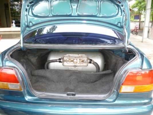 ขายโตโยต้าโคโรล่า ปี96  เกียร์ออโต้ แก๊สพร้อม  โทร 081 3298448