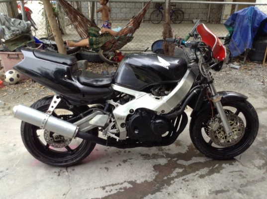 ขายหรือแลก CBR400rr อินวอย์ รถ พร้อมใช้คับ ไม่มีเวลาขับ คับ มีรถอะไร ลองเสนอได้คับ