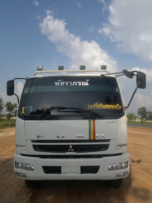 10 ล้อ 2เพลา FUSO-240 แรง  (ปี56) กระบะดั้ม-สามมิตร ยางเรเดียน