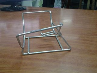 ขายขาตั้งโชว์สินค้า  มือ2 ซื้อมาอันละ150บาท ขาย80 บาทมี15อัน