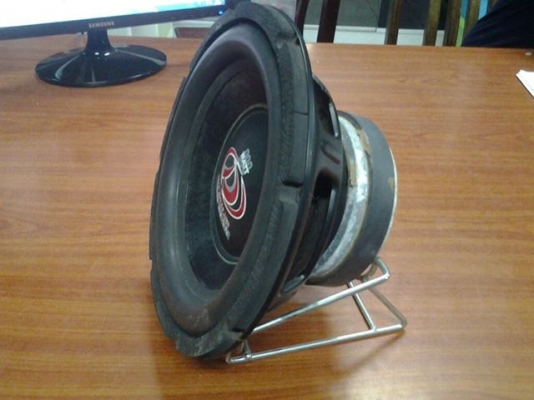 ขายขาตั้งโชว์สินค้า  มือ2 ซื้อมาอันละ150บาท ขาย80 บาทมี15อัน