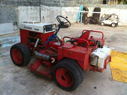 ขายรถตัดหญ้านั่งขับ (รถเก่าญี่ปุ่น)