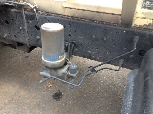 รถโม่ปูน Isuzu Rocky ตาหวาน ตัวกระจังเขียวรุ่นสุดท้าย 195แรง  โม่ใหญ่ 3Q สภาพเทพเลย