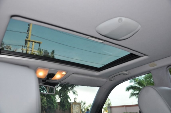 ขายbenz e200ตัวTOPสุด kompressor(AVANTGARDE)ปี2002 สภาพสวยเดิม 830,000 บาท