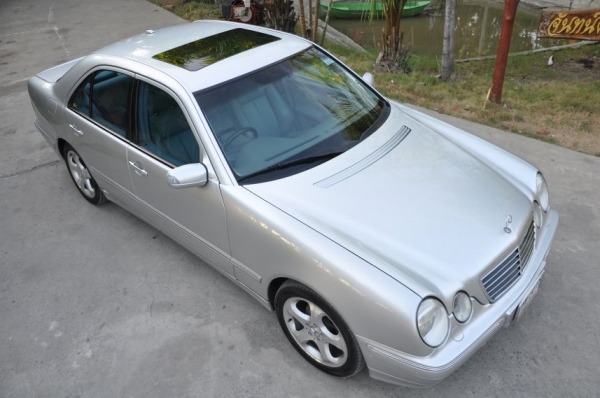 ขายbenz e200ตัวTOPสุด kompressor(AVANTGARDE)ปี2002 สภาพสวยเดิม 830,000 บาท