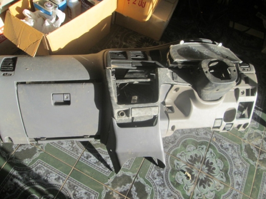 ขาย ชุดคอนโซลหน้าปัด TOYOTA TIGER D4D