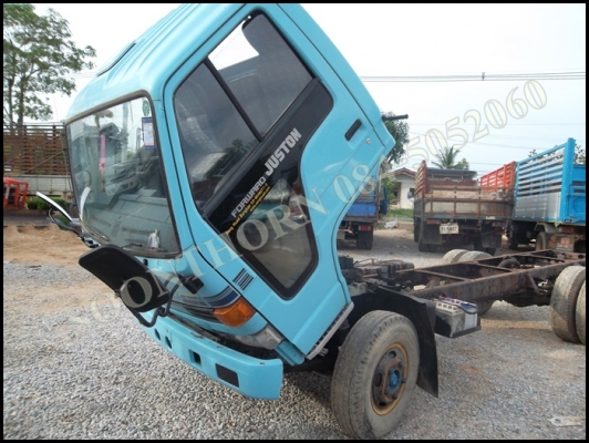 ขายด่วน รถบรรทุก ISUZU NPR 115 แรง รถห้างแท้ (หัวคัซซี) รถสภาพสวยมาก พร้อมใช้สุดๆ ราคาสุดคุ้ม