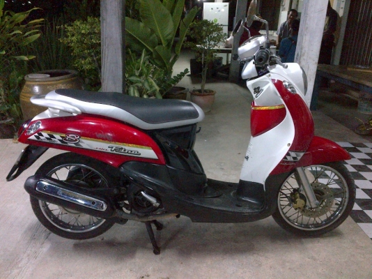 ด่วน!ยามาฮ่าฟีโน่ ปี50 รถเครื่องดีแน่นๆ เฟืองท้ายไม่หอน พร้อมใช้ ทะเบียน+เอกสารโอน ภาษีไม่หมด 088-2197709