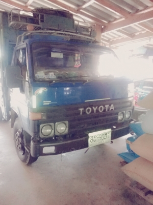 ขาย TOYOTA DYNA 350