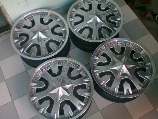 ขายล้อแม็ก VIP ขอบ 18 5 รู 114 ใส่ VIGO ได้
