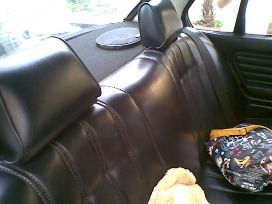 ขาย bmw e30 สีดำ4ประตู เครืองm10หัวฉีด พวงมาลัยเพาเวอร์ กระจกไฟฟ้า