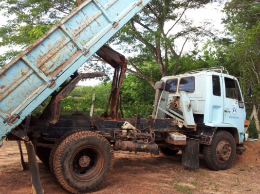 ขายด่วน ISUZU  FTR 32 F ยางใหม่ยังไม่ได้ใช้งาน  เครื่องแห้งแรงดี  คัตซีไม่เคยทำสี  ภาษีเต็ม  เบรคชีฟฟี่  แอร์เย็น  ซื้อจริงต่อรองได้เลยครับ
