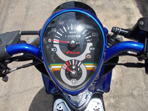 ขายฟีโน่ลายเอ็กซ์ตรีมท่อมีอาร์มปี 53 ราคา 17900 บาท