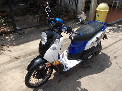 ขายฟีโน่ลายเอ็กซ์ตรีมท่อมีอาร์มปี 53 ราคา 17900 บาท