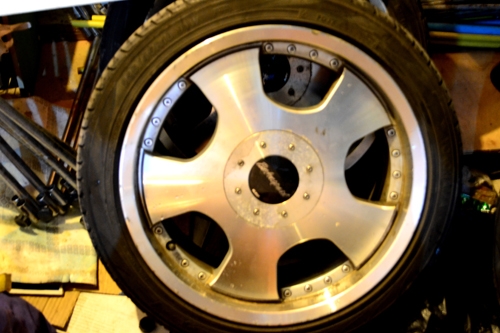 ขายด่วน!! ล้อVIPขอบ18 กว้าง8  4,5รู114  พร้อมยาง