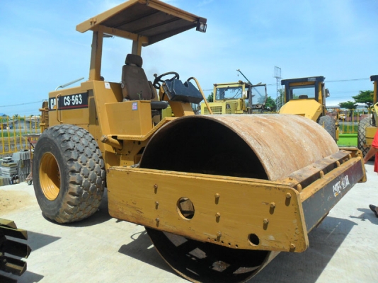 Catterpillar CS563